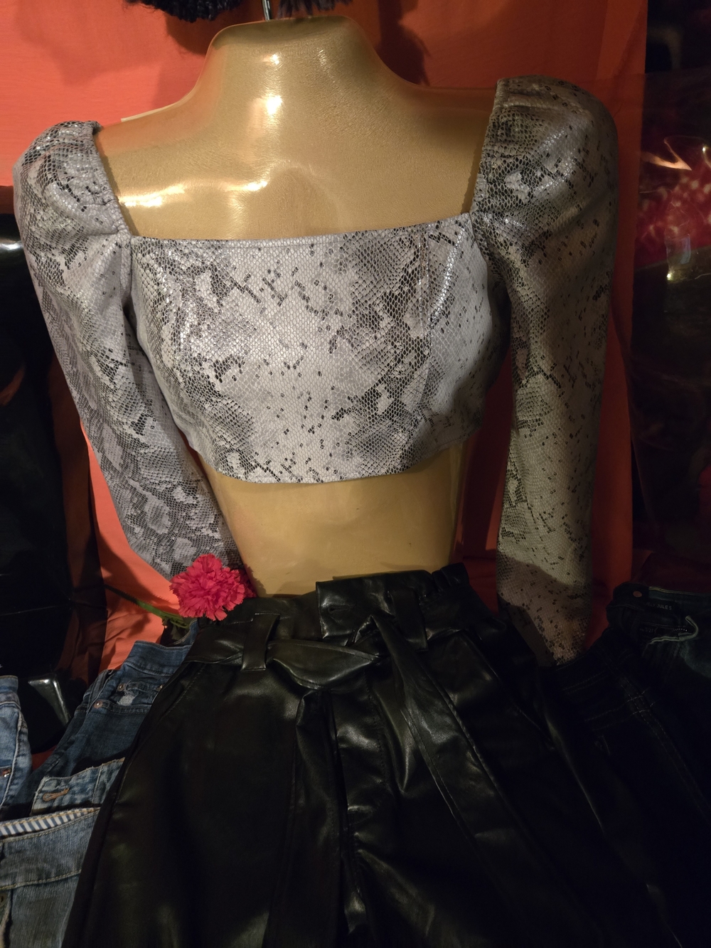 Missguided + Gray Snake-Print Square Neck Crop Top